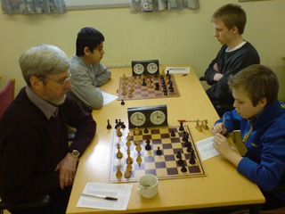Karvan Awat-Ambjörn Karlsson, Curt Nordin-Emil Carmegren
